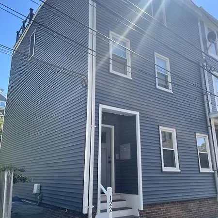 Lovely Two Bedroom Condo In South Boston Extérieur photo